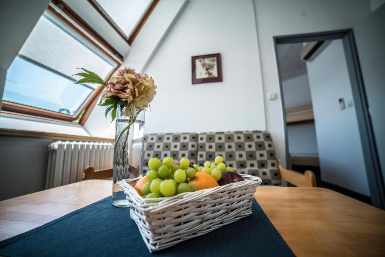 It Centrum Apartments Vrchlabí Eksteriør billede