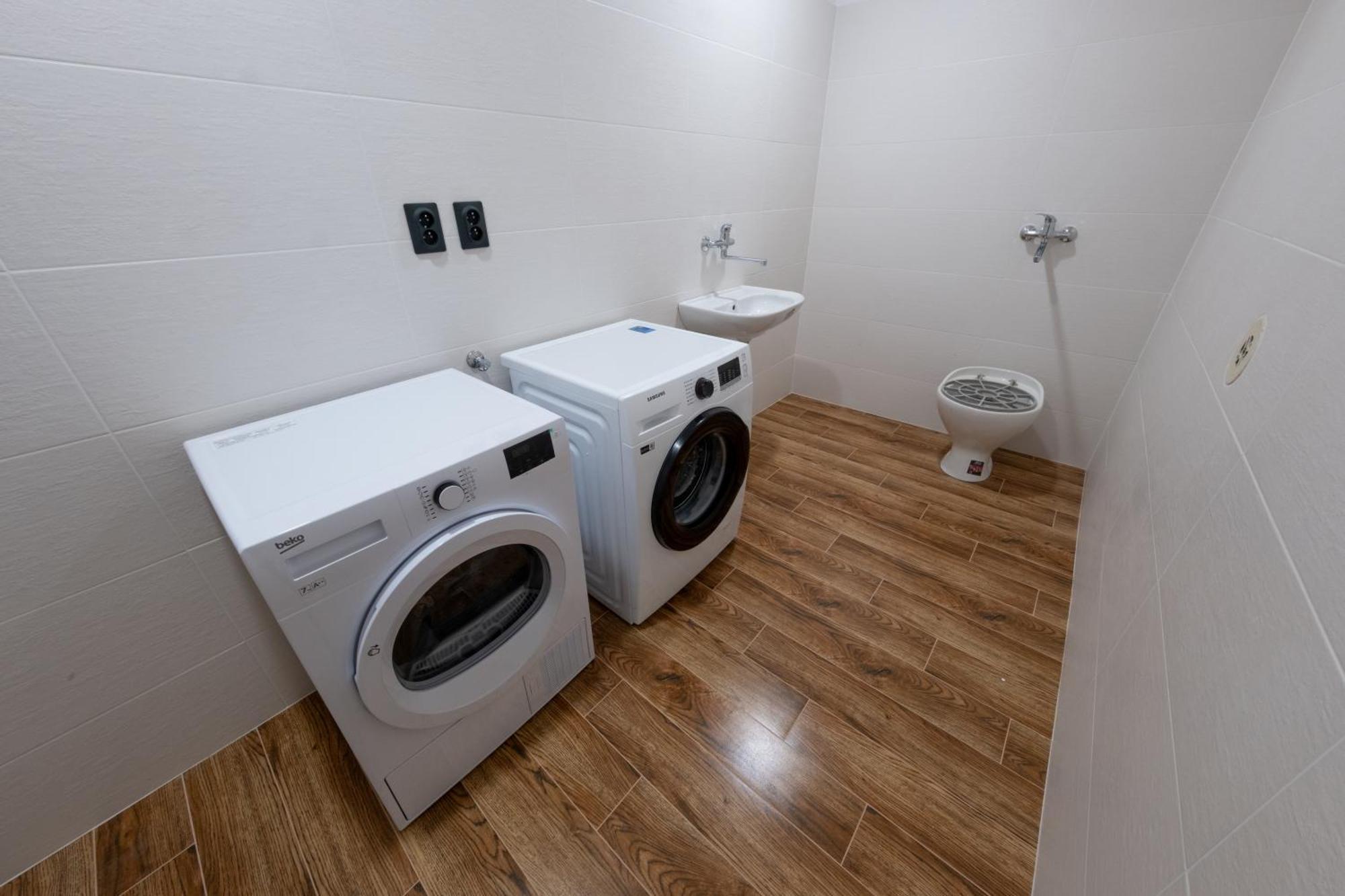 It Centrum Apartments Vrchlabí Eksteriør billede